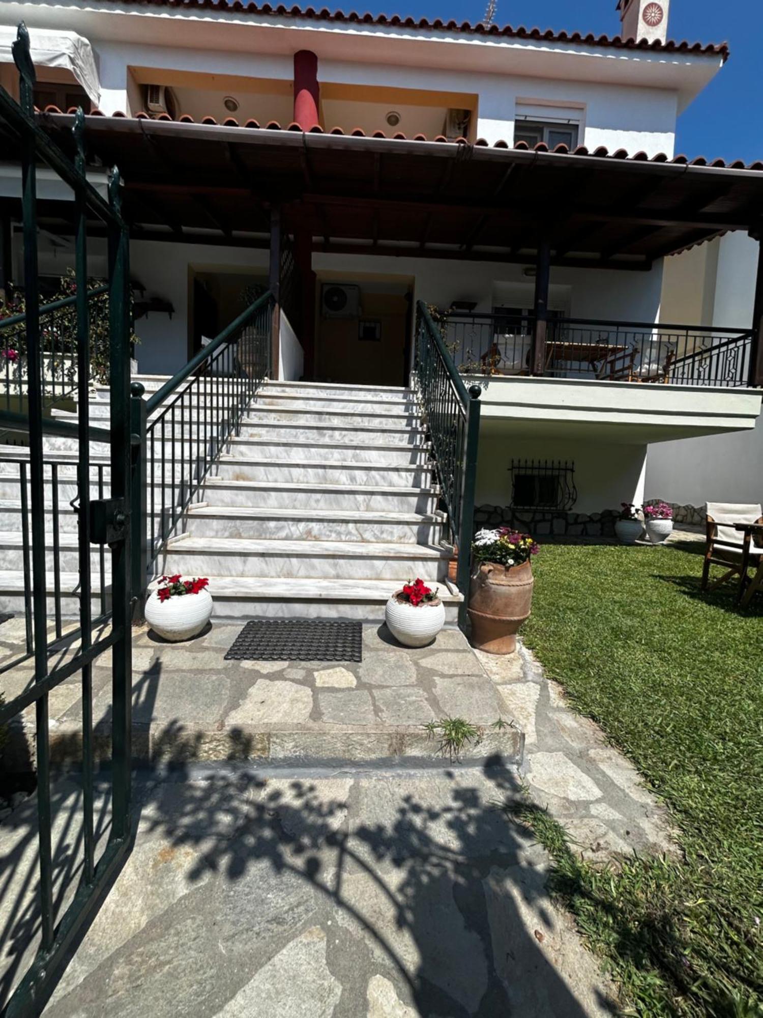 Perfect Hospitality - Elenas House, Nikiti Villa Exterior photo